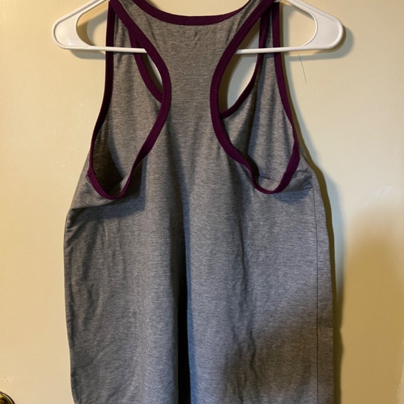 Workout Tank - Picture 4 of 4